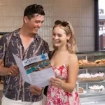 Couple looking at the menu at Splash Cafe