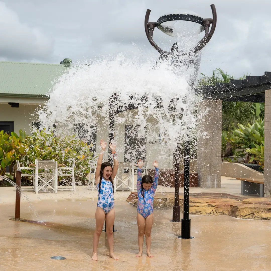 Whirlpool and Aquatic Kids Play Area